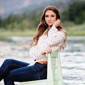 Meet your Posher, Audrey